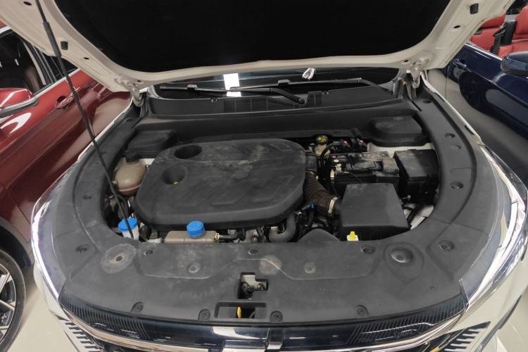 Used CHANGAN OSHAN X5 PLUS 2023 1.5T DCT Excellence Edition Engine Bay