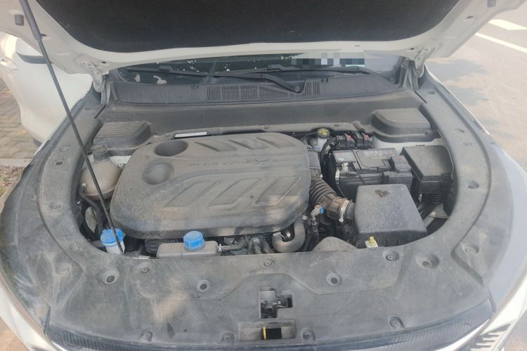 Used CHANGAN OSHAN X5 PLUS 2023 Revised 1.5T DCT Pioneer Edition Engine Bay