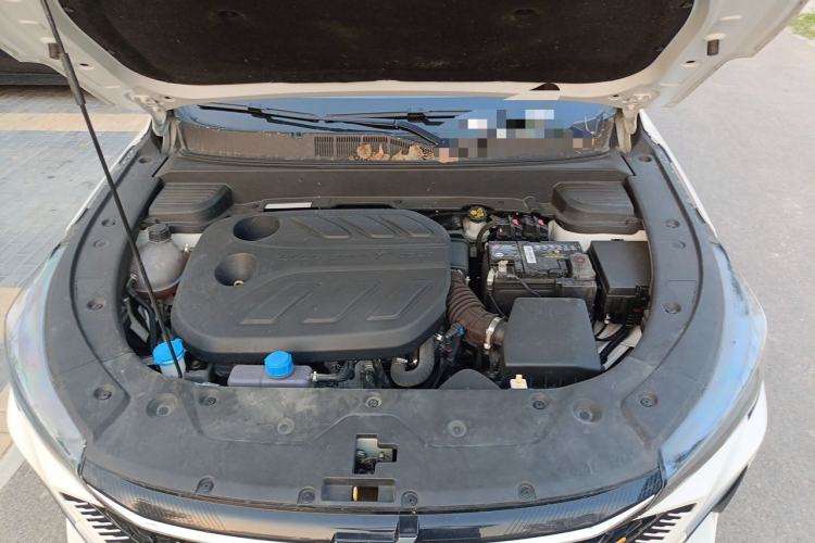 Used CHANGAN OSHAN X5 PLUS 2023 1.5T DCT Enjoyment Version Engine Bay