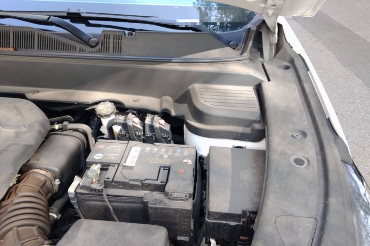 Used CHANGAN OSHAN X5 PLUS 2023 1.5T DCT Smart & Fun AI Edition Engine Bay Left