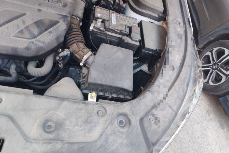 Used CHANGAN OSHAN X5 PLUS 2023 1.5T DCT Excellence Edition Engine Bay Left