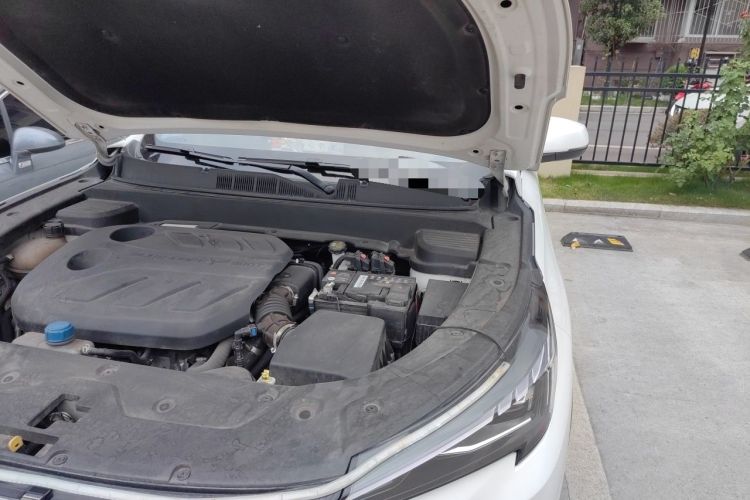 Used CHANGAN OSHAN X5 PLUS 2023 1.5T DCT Enjoyment Version Engine Bay Left