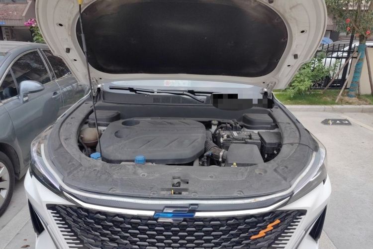 Used CHANGAN OSHAN X5 PLUS 2023 1.5T DCT Enjoyment Version Engine Bay