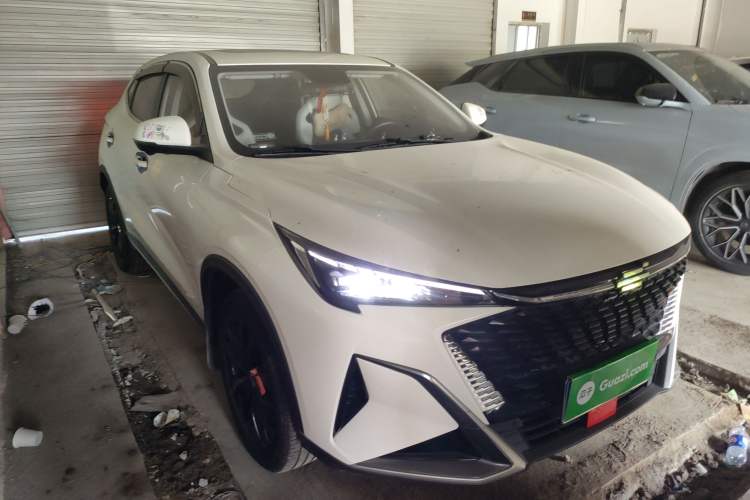 Used CHANGAN OSHAN X5 PLUS 2023 Revised 1.5T DCT Excellence Edition Exterior 2