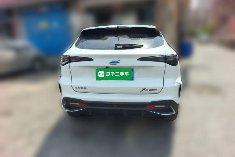 Used CHANGAN OSHAN X5 PLUS 2023 1.5T DCT Navigation Edition Exterior 4