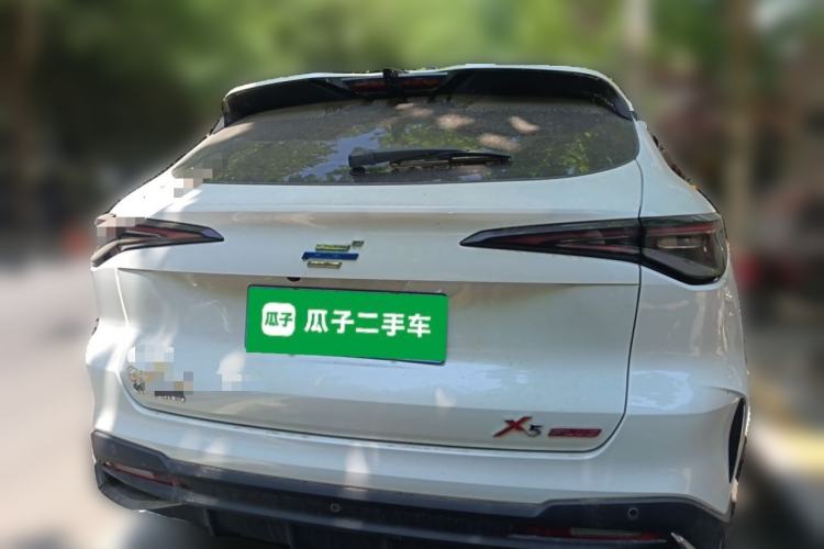 Used CHANGAN OSHAN X5 PLUS 2023 Revised 1.5T DCT Pioneer Edition Exterior 4