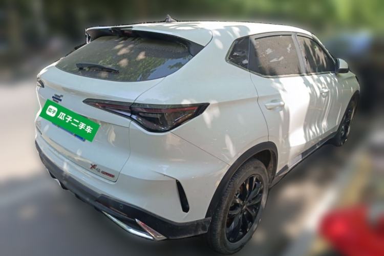 Used CHANGAN OSHAN X5 PLUS 2023 Revised 1.5T DCT Pioneer Edition Exterior 5