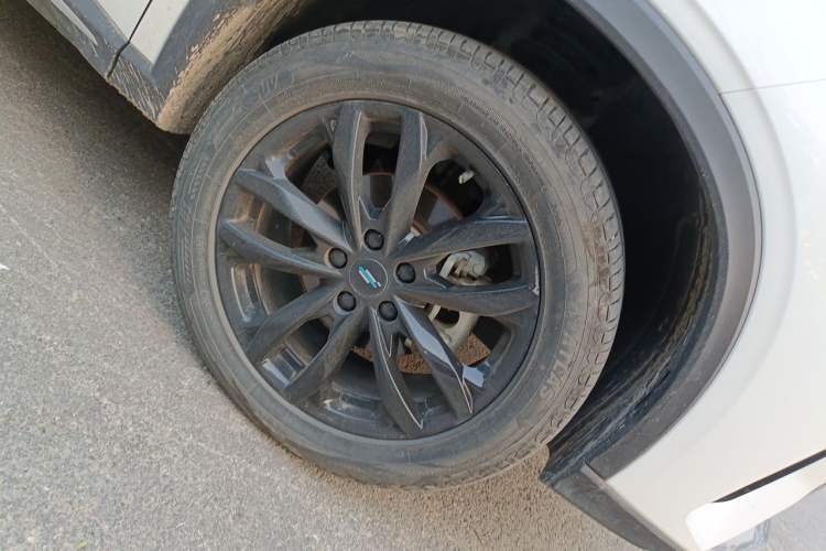 Used CHANGAN OSHAN X5 PLUS 2023 1.5T DCT Enjoyment Version Exterior 7