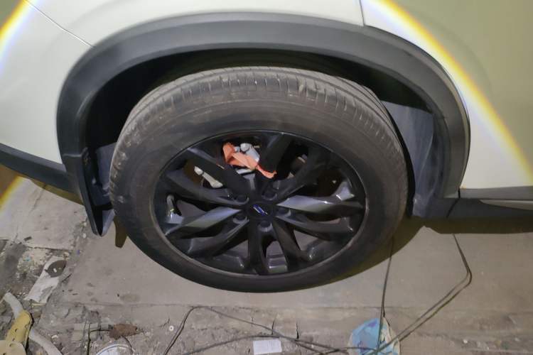 Used CHANGAN OSHAN X5 PLUS 2023 Revised 1.5T DCT Excellence Edition Exterior 8