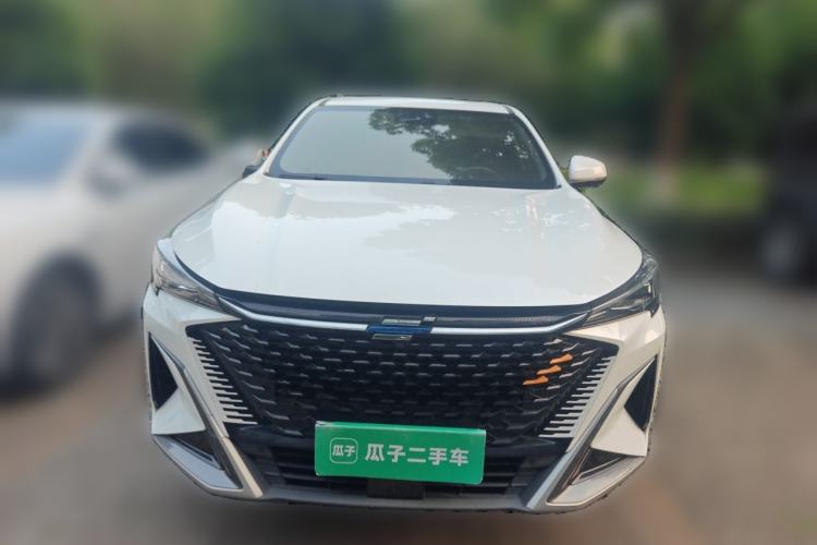 Used CHANGAN OSHAN X5 PLUS 2023 1.5T DCT Excellence Edition Front