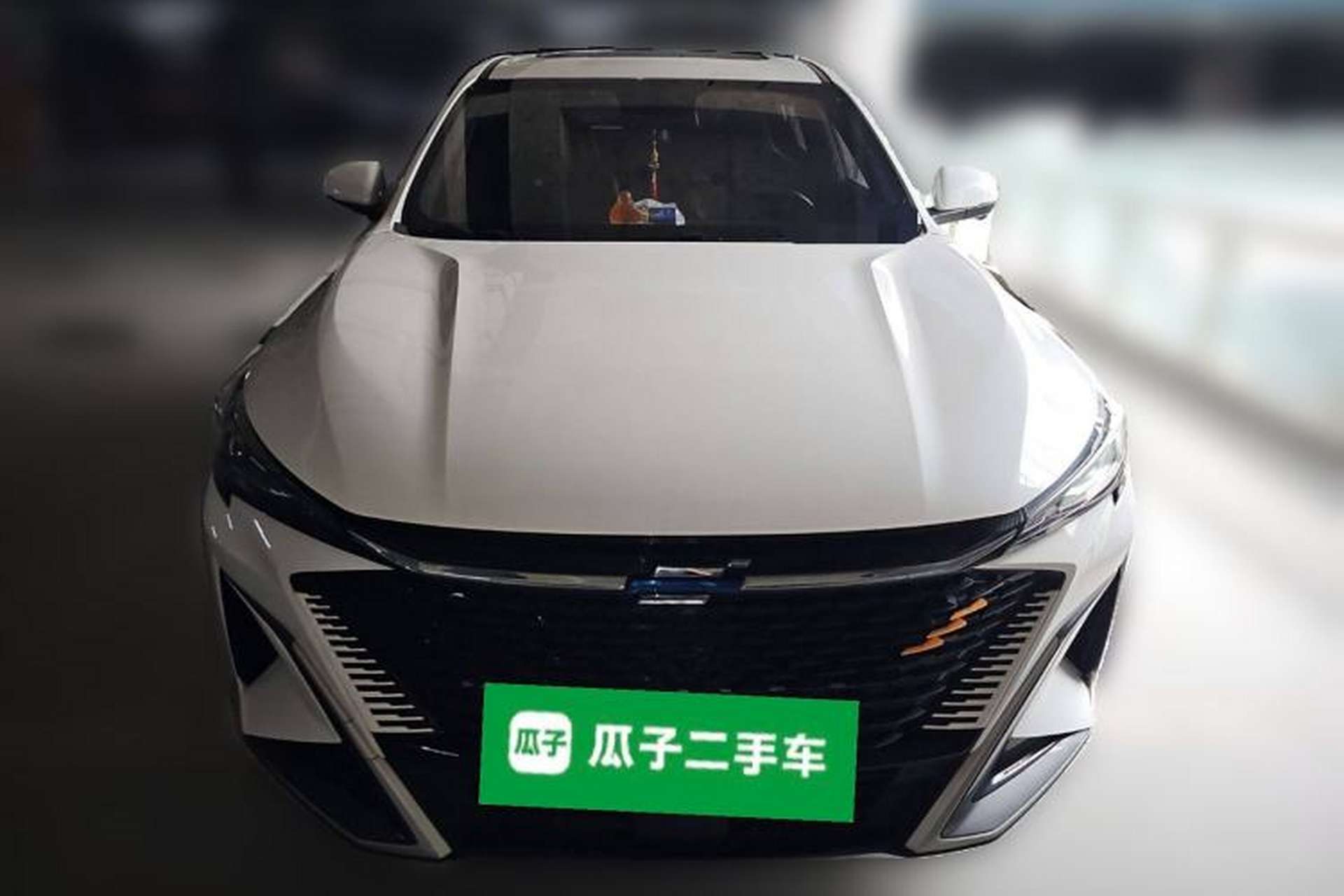 Used CHANGAN OSHAN X5 PLUS 2023 Revised Version 1.5T DCT Navigation Edition Front
