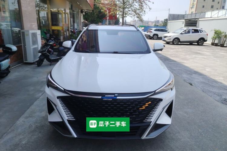 Used CHANGAN OSHAN X5 PLUS 2023 Revised 1.5T DCT Smart & Fun AI Edition Front