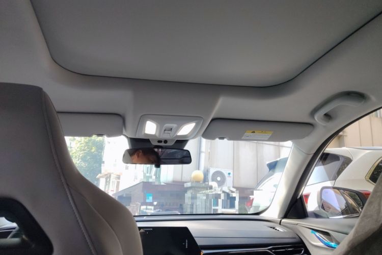 Used CHANGAN OSHAN X5 PLUS 2023 1.5T DCT Smart & Fun AI Edition Headliner
