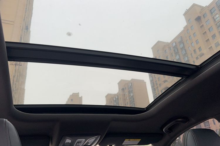 Used CHANGAN OSHAN X5 PLUS 2023 Revised 1.5T DCT Excellence Edition Headliner
