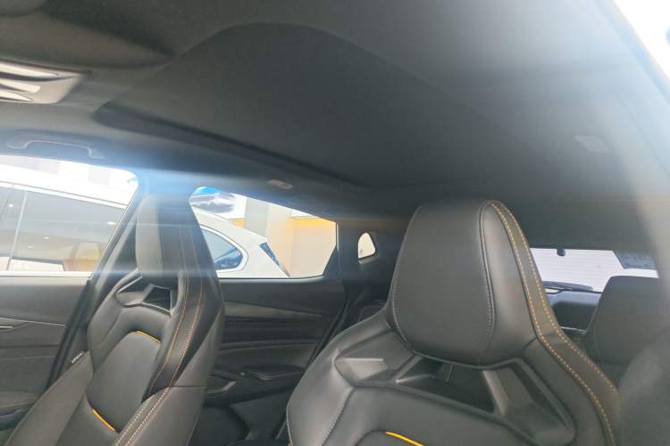 Used CHANGAN OSHAN X5 PLUS 2023 Revised 1.5T DCT Pioneer Edition Headliner