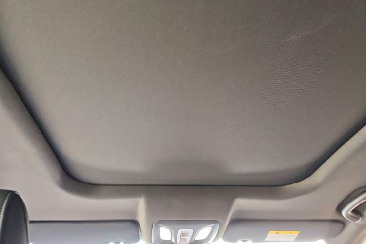 Used CHANGAN OSHAN X5 PLUS 2023 1.5T DCT Navigation Edition Headliner
