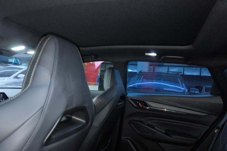 Used CHANGAN OSHAN X5 PLUS 2023 Revised 1.5T DCT Excellence Edition Headliner