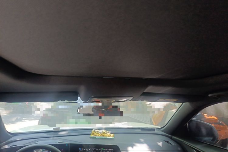 Used CHANGAN OSHAN X5 PLUS 2023 Revised 1.5T DCT Pioneer Edition Headliner