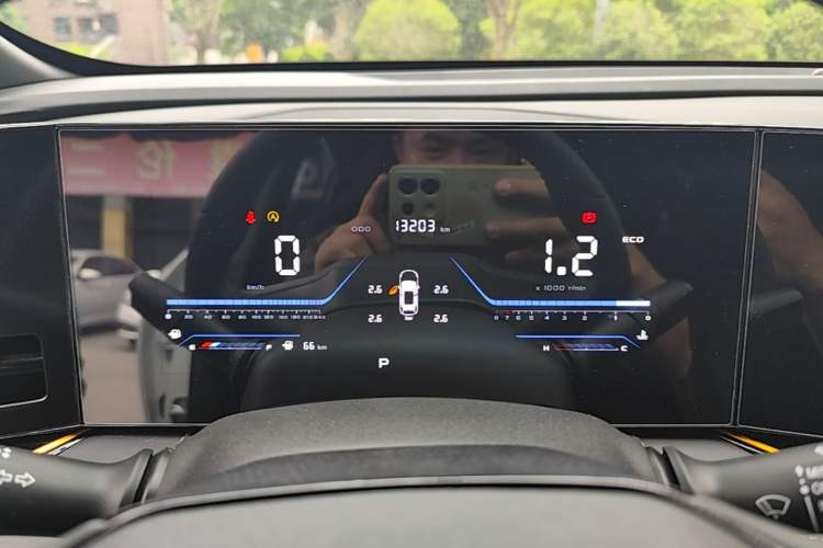 Used CHANGAN OSHAN X5 PLUS 2023 1.5T DCT Enjoyment Version Instrument Cluster