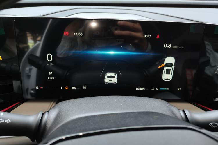 Used CHANGAN OSHAN X5 PLUS 2023 Revised 1.5T DCT Excellence Edition Instrument Cluster