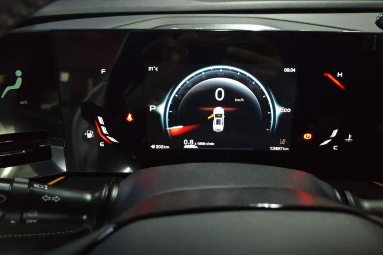 Used CHANGAN OSHAN X5 PLUS 2023 1.5T DCT Excellence Edition Instrument Cluster