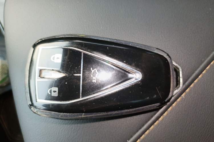 Used CHANGAN OSHAN X5 PLUS 2023 1.5T DCT Enjoyment Version Interior 1