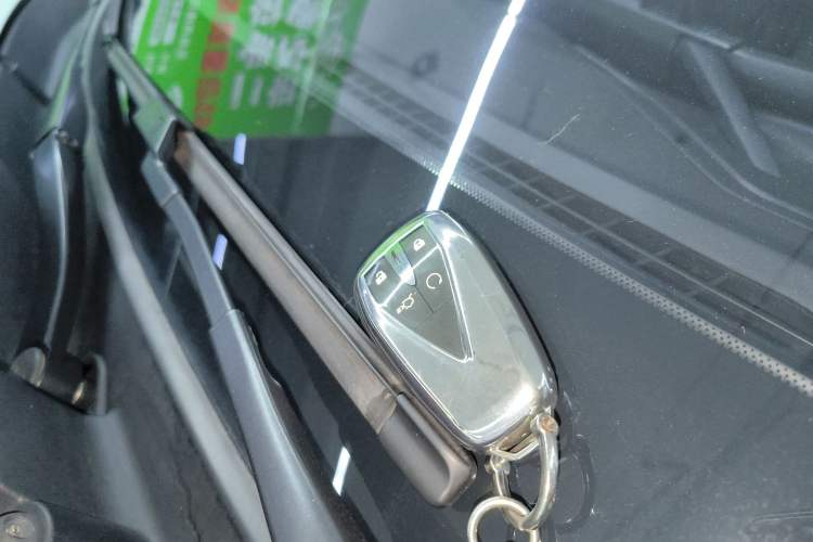 Used CHANGAN OSHAN X5 PLUS 2023 Revised 1.5T DCT Excellence Edition Interior 1