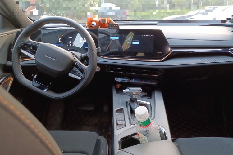 Used CHANGAN OSHAN X5 PLUS 2023 1.5T DCT Enjoyment Version Interior 2