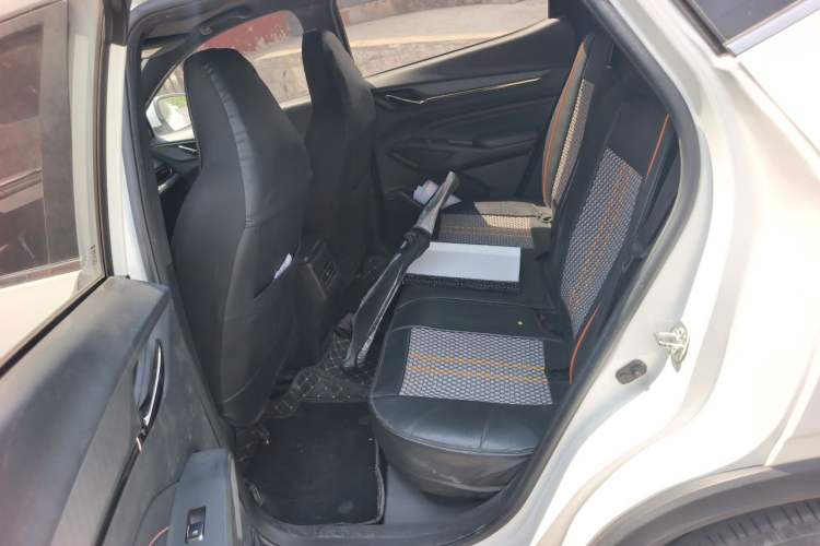 Used CHANGAN OSHAN X5 PLUS 2023 1.5T DCT Navigation Edition Interior 4