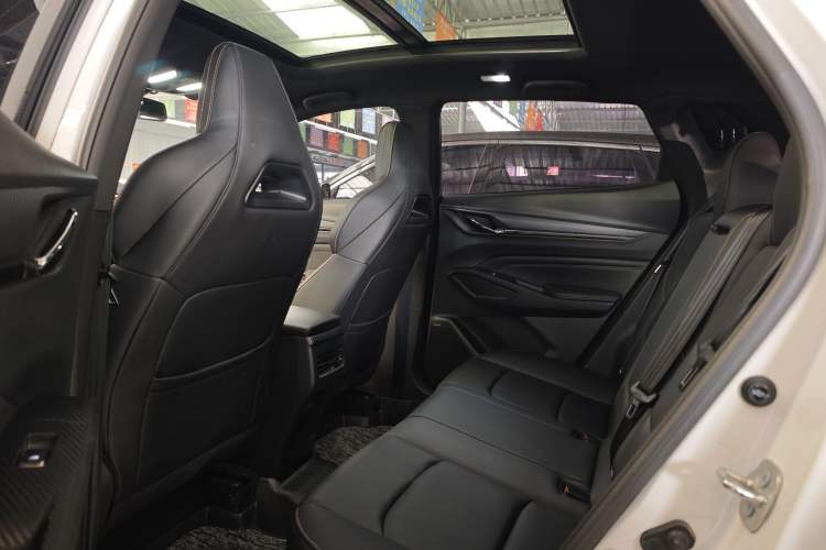 Used CHANGAN OSHAN X5 PLUS 2023 Revised 1.5T DCT Excellence Edition Interior 8
