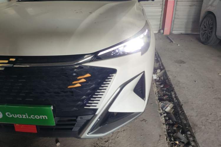 Used CHANGAN OSHAN X5 PLUS 2023 Revised 1.5T DCT Excellence Edition Left Front Headlight