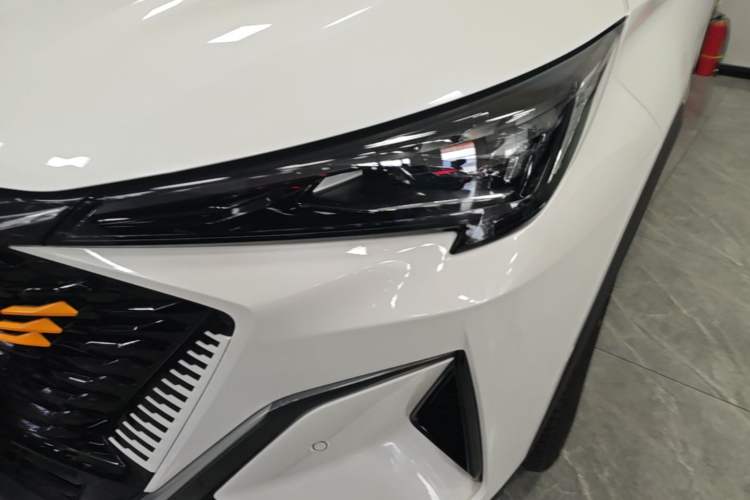 Used CHANGAN OSHAN X5 PLUS 2023 1.5T DCT Smart & Fun AI Edition Left Front Headlight