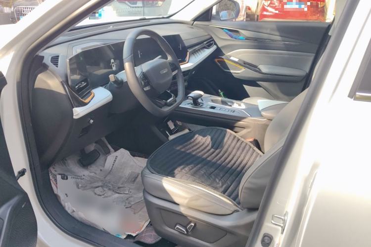 Used CHANGAN OSHAN X5 PLUS 2023 1.5T DCT Smart & Fun AI Edition Left Front Seat
