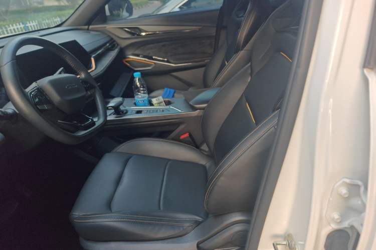 Used CHANGAN OSHAN X5 PLUS 2023 1.5T DCT Excellence Edition Left Front Seat