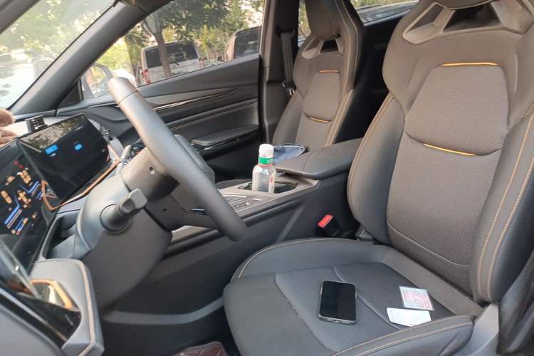 Used CHANGAN OSHAN X5 PLUS 2023 1.5T DCT Enjoyment Version Left Front Seat