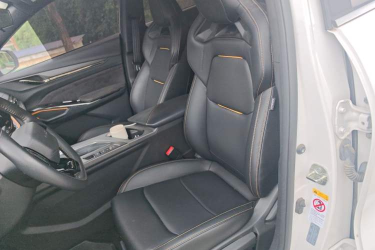 Used CHANGAN OSHAN X5 PLUS 2023 1.5T DCT Pioneer Edition Left Front Seat