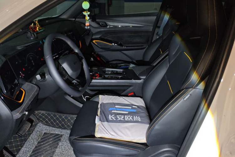 Used CHANGAN OSHAN X5 PLUS 2023 1.5T DCT Excellence Edition Left Front Seat
