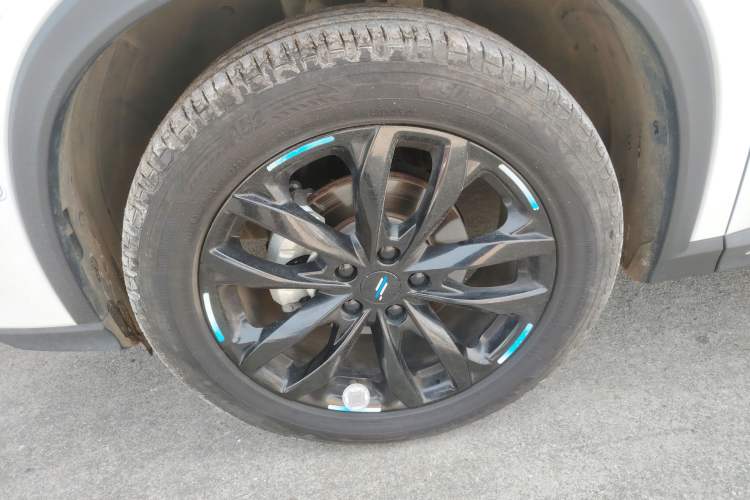 Used CHANGAN OSHAN X5 PLUS 2023 Revised 1.5T DCT Smart & Fun AI Edition Left Front Wheel Hub