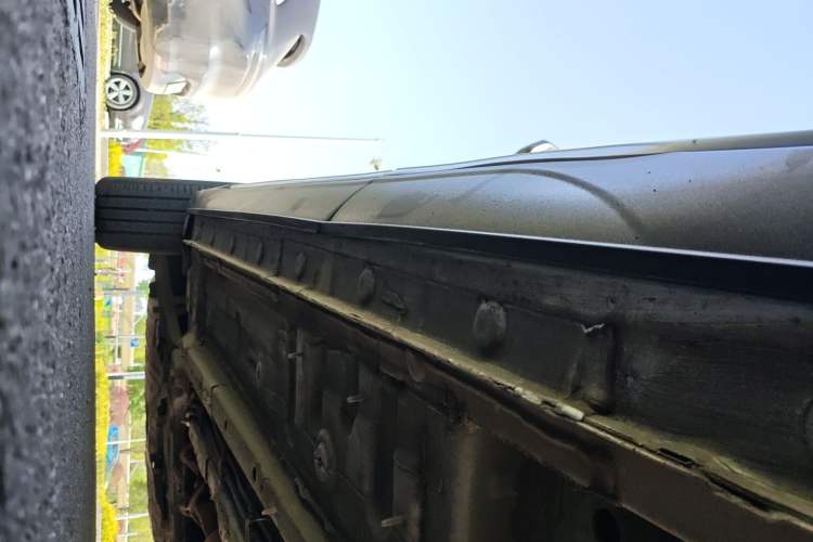 Used CHANGAN OSHAN X5 PLUS 2023 1.5T DCT Navigation Edition Left Side Sill