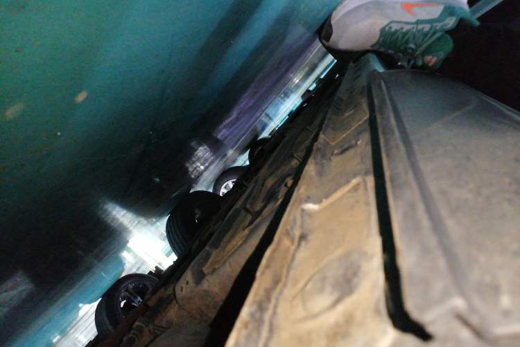Used CHANGAN OSHAN X5 PLUS 2023 1.5T DCT Excellence Edition Left Side Sill