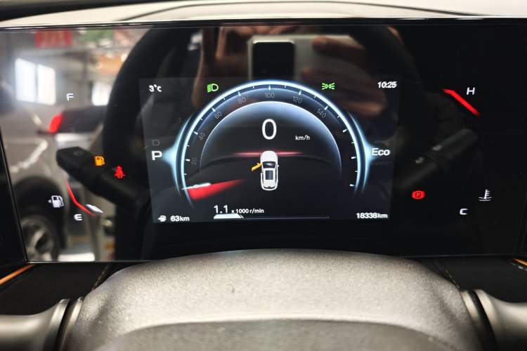 Used CHANGAN OSHAN X5 PLUS 2023 Revised 1.5T DCT Excellence Edition Odometer Close Up