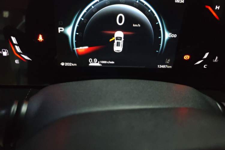 Used CHANGAN OSHAN X5 PLUS 2023 1.5T DCT Excellence Edition Odometer Close Up