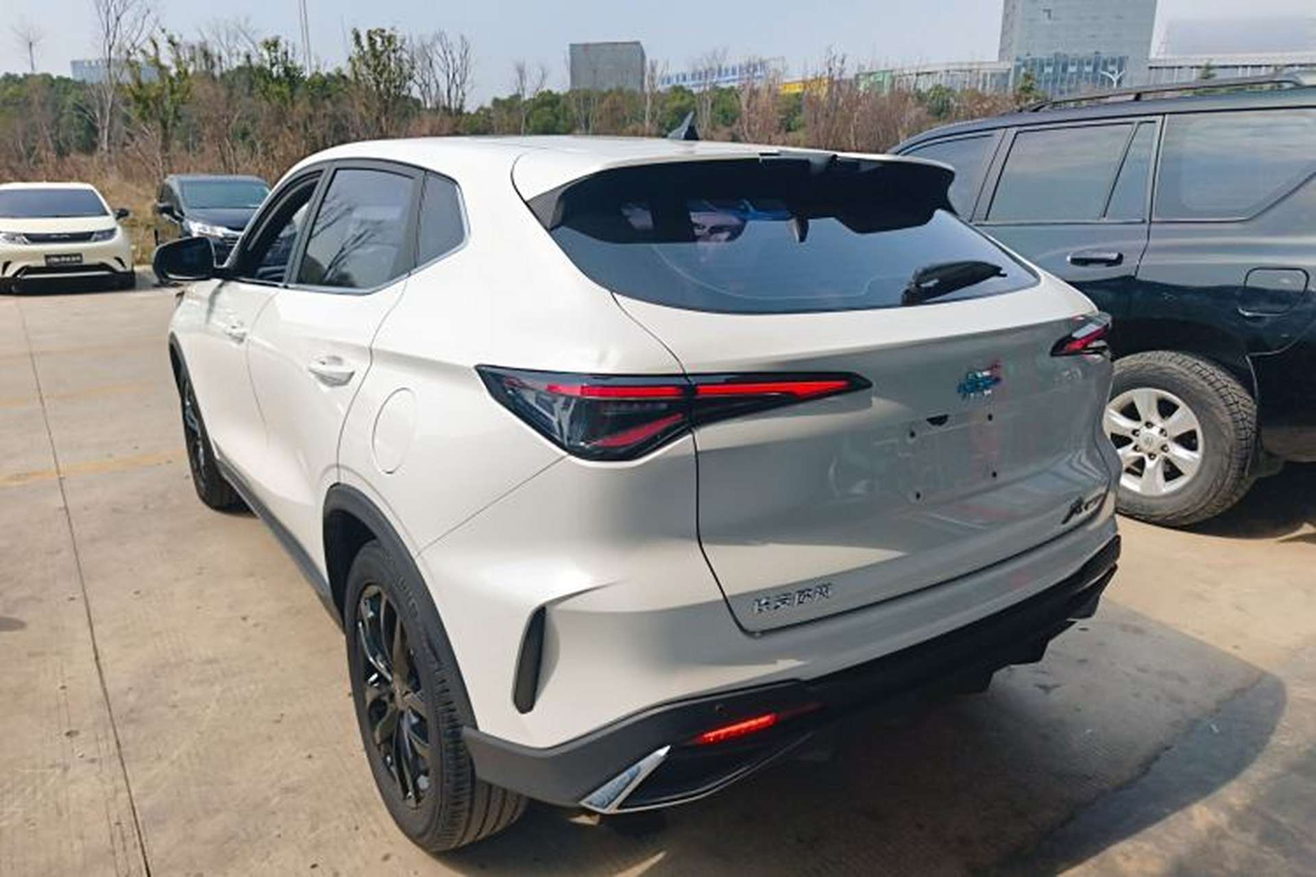 Used CHANGAN OSHAN X5 PLUS 2023 1.5T DCT Excellence Edition Rear Left 45 Deg