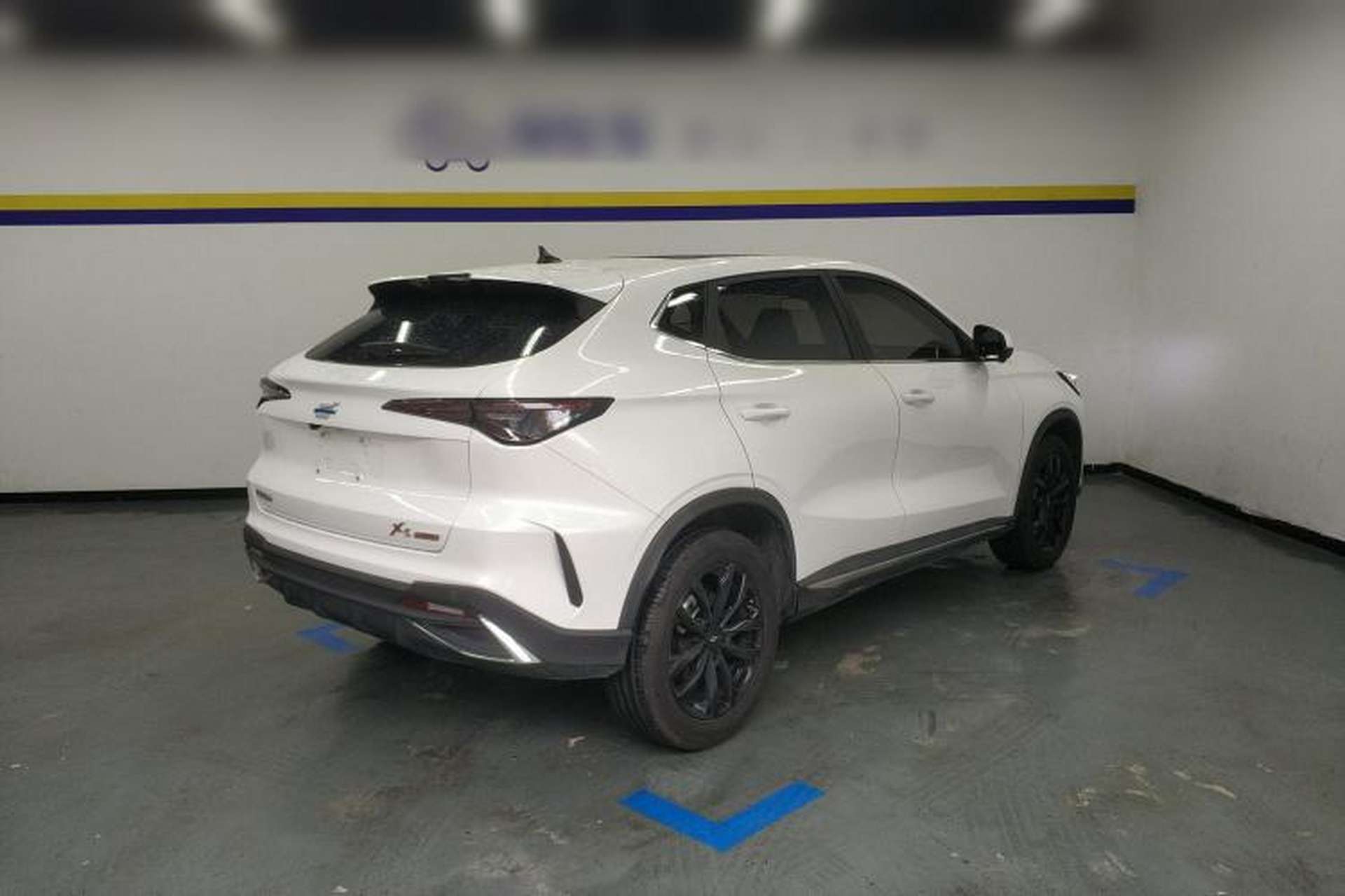 Used CHANGAN OSHAN X5 PLUS 2023 1.5T DCT Excellence Edition Rear Right 45 Deg