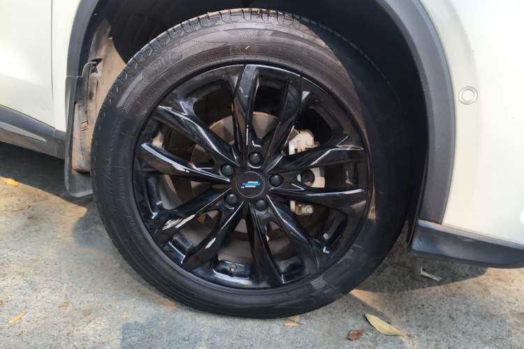 Used CHANGAN OSHAN X5 PLUS 2023 1.5T DCT Smart & Fun AI Edition Right Front Wheel Hub