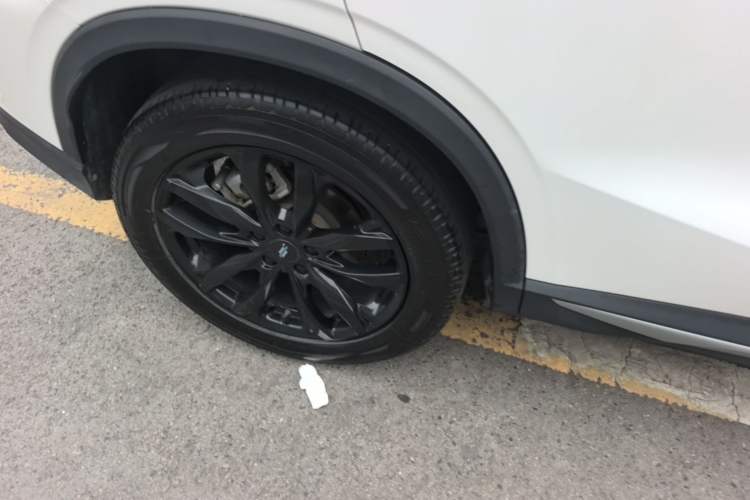 Used CHANGAN OSHAN X5 PLUS 2023 1.5T DCT Excellence Edition Right Rear Wheel Hub