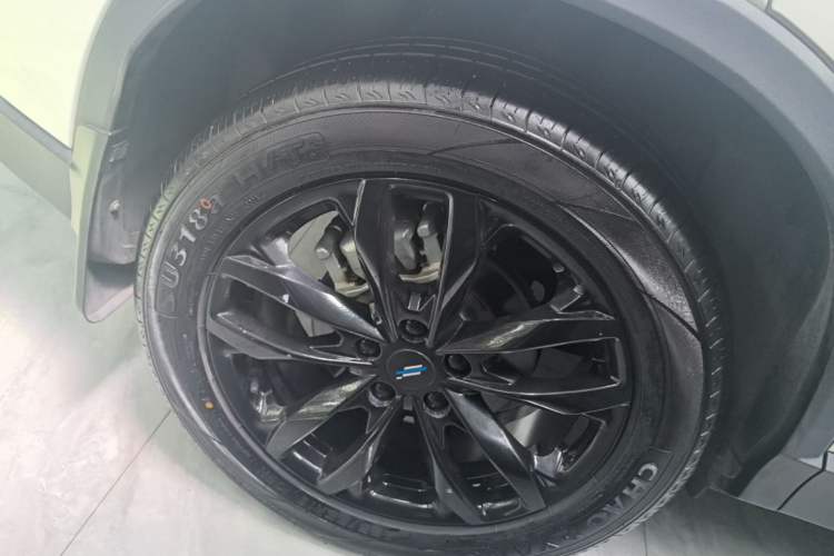 Used CHANGAN OSHAN X5 PLUS 2023 Revised 1.5T DCT Excellence Edition Right Rear Wheel Hub