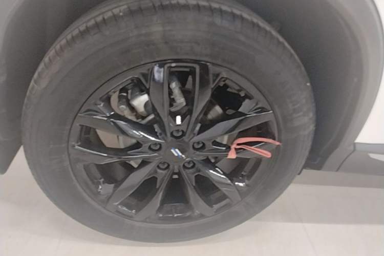 Used CHANGAN OSHAN X5 PLUS 2023 1.5T DCT Smart & Fun AI Edition Right Rear Wheel Hub