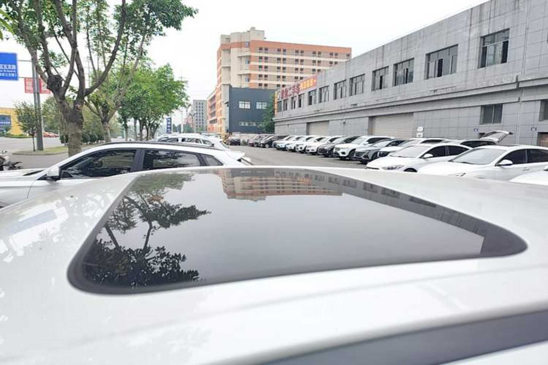 Used CHANGAN OSHAN X5 PLUS 2023 1.5T DCT Enjoyment Version Roof