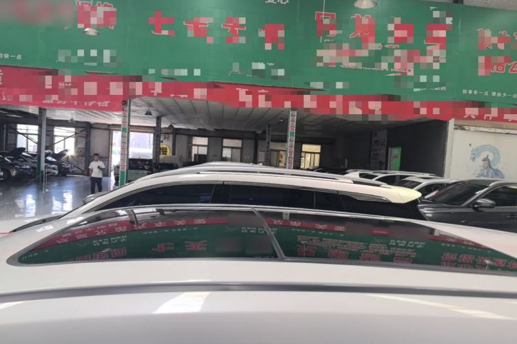 Used CHANGAN OSHAN X5 PLUS 2023 Revised 1.5T DCT Excellence Edition Roof